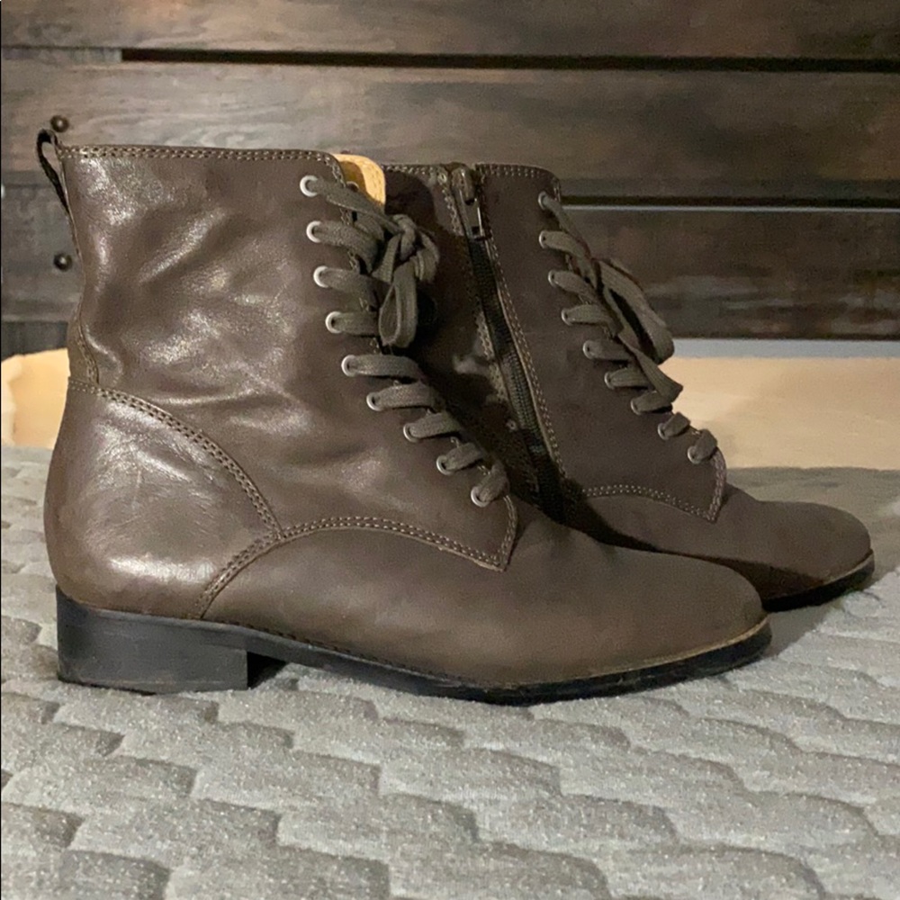 Lucky Brand boots, size 8.5.